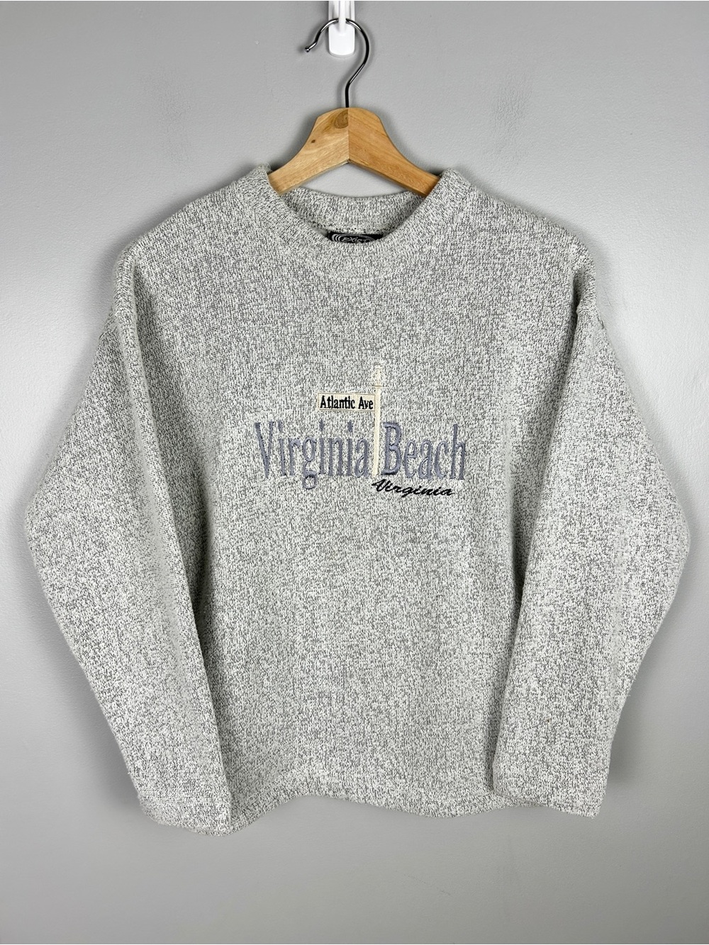 VINTAGE 90s Virginia Beach Sweatshirt Grey Small Oversized Cozy Sport‎ Casual